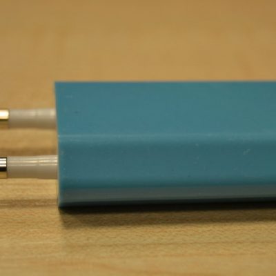 Gustaf Ładowarka sieciowa USB 1A niebieska ST01-025_nieb