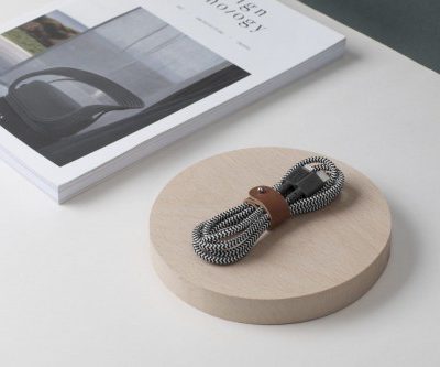 Native Union DESIGN POOL LIMITED Belt Cable kabel USB-C do Lightning ze skórzanym zapięciem 1,2m zebra) IKLNUBCCZ