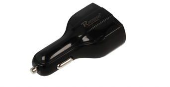 Reverse X Ładowarka Samochodowa Qc3 3A 2Xusb+Typc Ap01006 Czarna GTIN13
